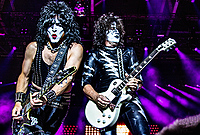 Kiss on stage